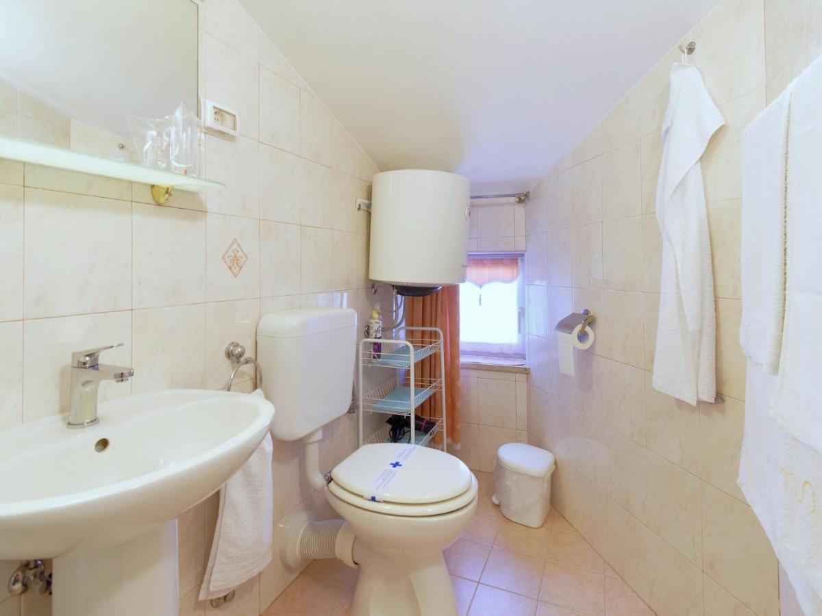 Holiday Home Nevena By Rent Istria Buje Exterior foto