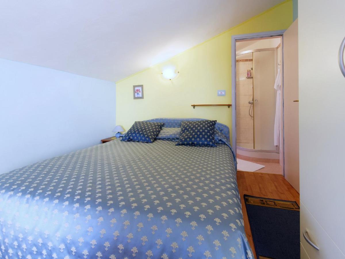 Holiday Home Nevena By Rent Istria Buje Exterior foto